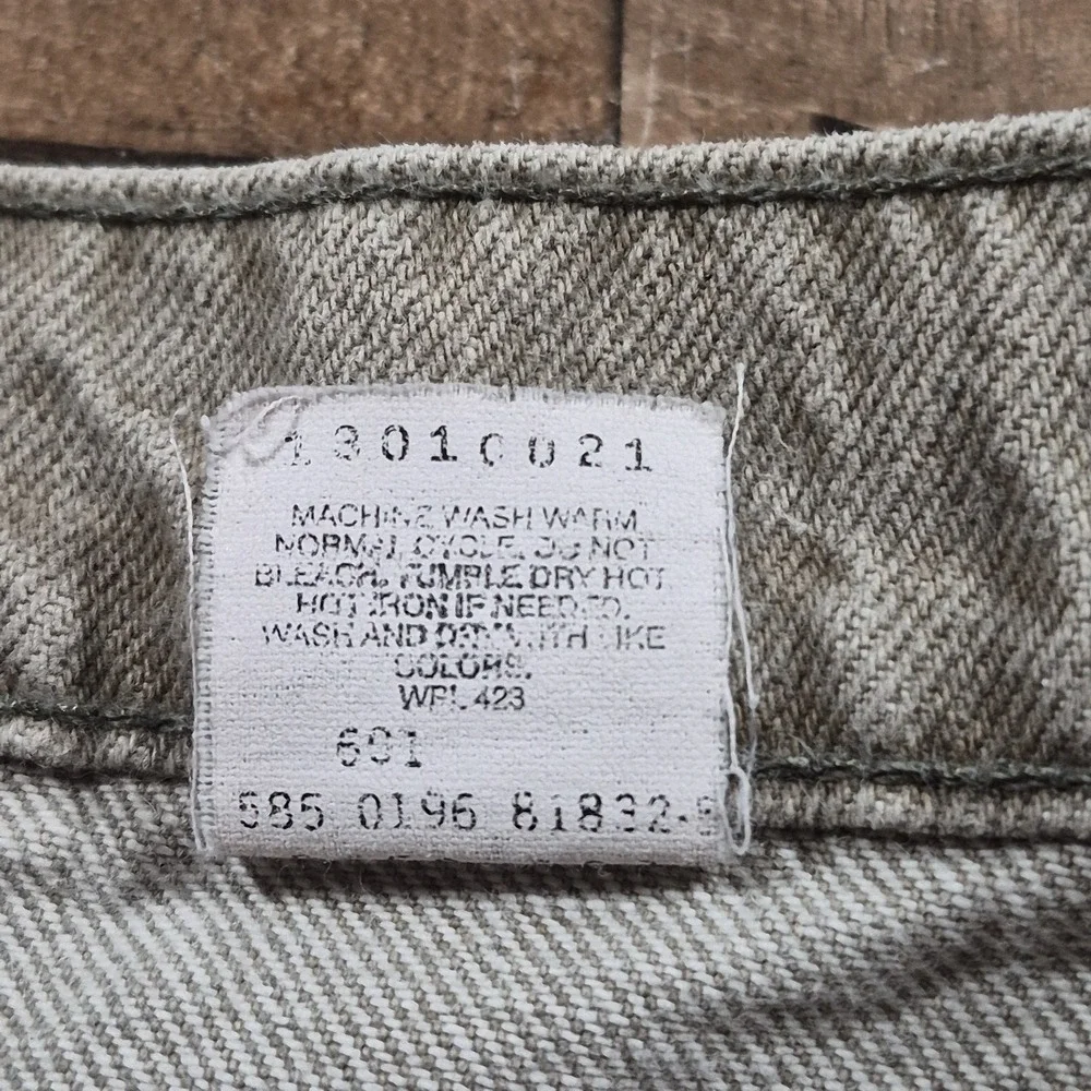 Vintage 90s 550 Levis Jeans Mens 34x27 Green Denim Orange Tab Made in USA 1996
